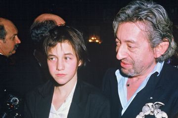 Comment Charlotte Gainsbourg a surmonté le deuil de son père