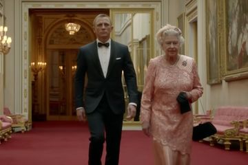 Daniel Craig évoque sa rencontre avec la reine Elizabeth II, quelqu'un de «très drôle»