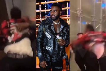 Jason Derulo se bat avec deux hommes qui l'appellent «Usher»