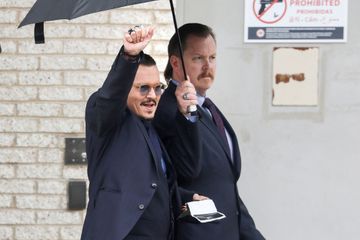 Johnny Depp absent du verdict : l'acteur en fête dans un pub, bien loin du tribunal
