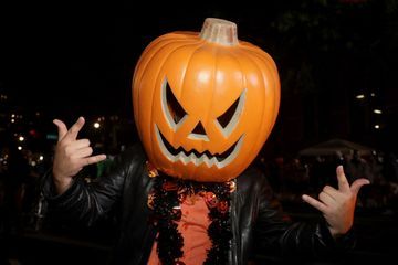 Katy Perry, Shakira, Kylian Mbappé... les stars rivalisent d'imagination pour Halloween