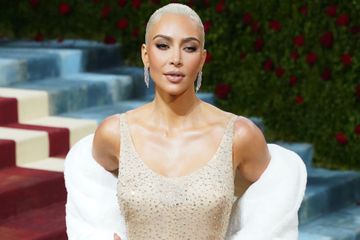 Kim Kardashian accusée d'avoir abîmé la robe de Marilyn Monroe au gala du Met