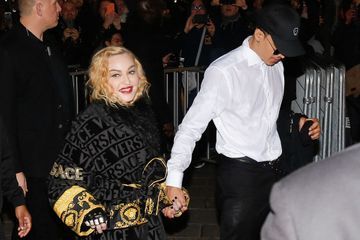 Madonna, presque méconnaissable pour parler du coronavirus