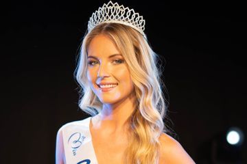 Miss France 2022 : qui est Valeria Pavelin, Miss Côte d'Azur ?