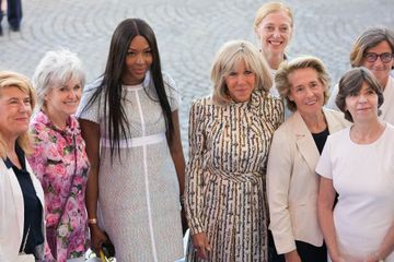 Naomi Campbell aux côtés de Brigitte Macron pour le défilé du 14-Juillet