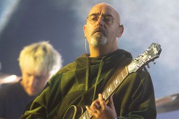 Oasis, le guitariste Paul Arthurs révèle être atteint d'un cancer