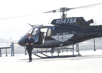 Tom Cruise, son arrivée fracassante à l'avant-première de «Top Gun : Maverick»