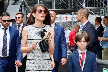 Charlotte Casiraghi, maman lookée avec Raphaël au Grand Prix de Monaco