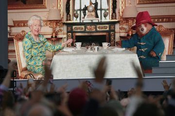 Elizabeth II : son incroyable sketch avec l'ours Paddington pour lancer le concert du Jubilé