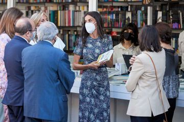 Letizia a retrouvé la Foire du livre tandis que Sofia reprenait l’école en solo
