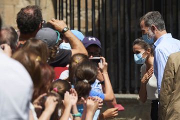 NEWS PICTURES 137173 057