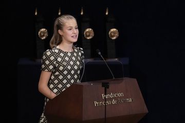 Leonor, de retour en Espagne, a remis les Prix Princesse des Asturies