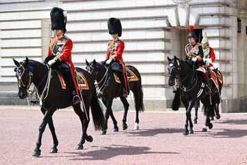 Jubilé de platine : la famille royale britannique a lancé les festivités sans Elizabeth II