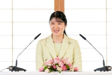 Aiko a donné sa première conférence de presse et évoqué sa cousine Mako