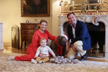 Le prince Charles et ses parents nous souhaitent de belles fêtes