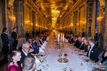 A la table des rois - Qu'auriez-vous mangé au «representationsmiddag» avec les princesses Victoria et Sofia ?