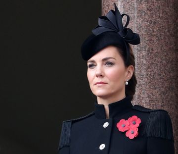 Kate Middleton Profondement Recueillie Pour Le Souvenir Des Soldats 11