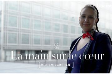 Meryem Marouani, "la main sur le coeur"