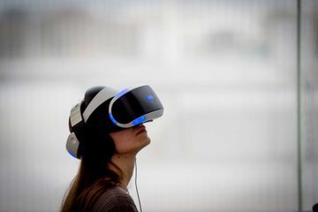 Facebook lance des salles de réunion en réalité virtuelle