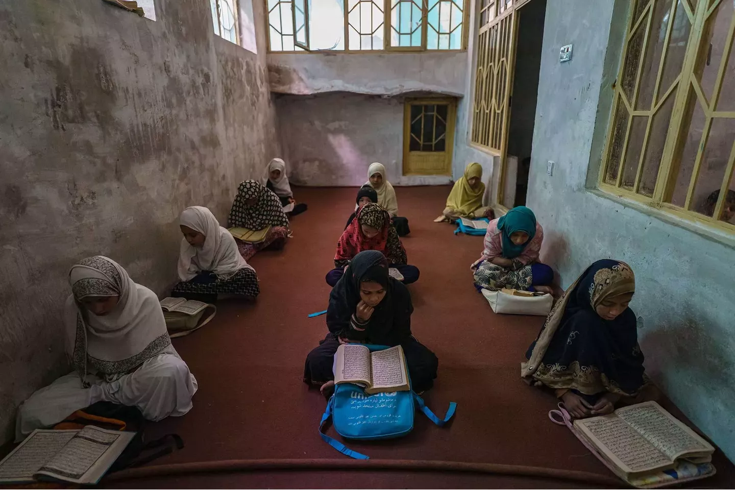 En-Afghanistan-voile-obligatoire-pour-le