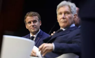 Harrison Ford et Emmanuel Macron au congrès mondial de l'UICN, vendredi 3 septembre 2021 à Marseille.
