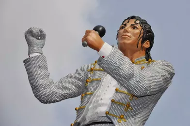 Une statue de Michael Jackson devant le stade de Craven Cottage, du club de foot de Fulham, en avril 2011.