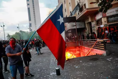 Manifestation à Santiago, au Chili, le 25 octobre 2019.