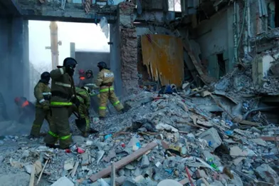 L'explosion d'un immeuble due au gaz àMagnitogorsk, en Russie, a causé la mort d'au moins 37 personnes.