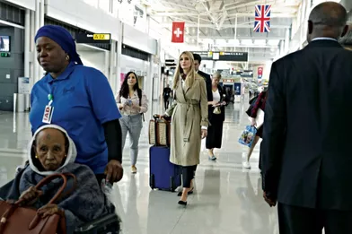 Le 13 avril, à l’aéroport de Dulles, en Virginie, la conseillère de la Maison-Blanche embarque pour l’Ethiopie, première étape de sa tournée africaine.