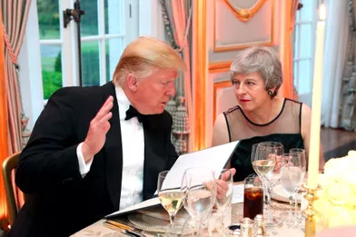 Donald Trump et Theresa May à Winfield House, mardi.