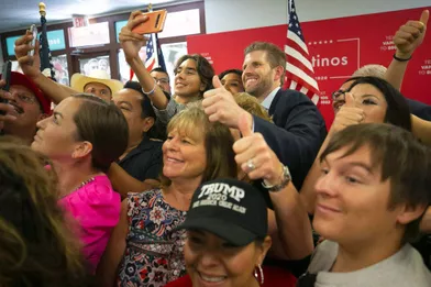 Des partisans de Donald Trump lors d'un événement de campagne avec Eric Trump à Phoenix, dans l'Arizona, le 23 septembre 2020.