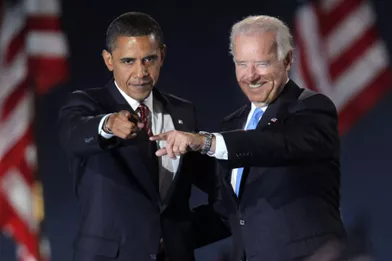 Barack Obama et Joe Biden le soir de la première élection de Barack Obama, le 4 novembre 2008.