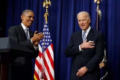 Barack Obama et Joe Biden lors d'une cérémonie à la Maison Blanche, le 13 décembre 2016.