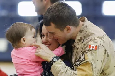 Les soldats canadiens de retour au pays