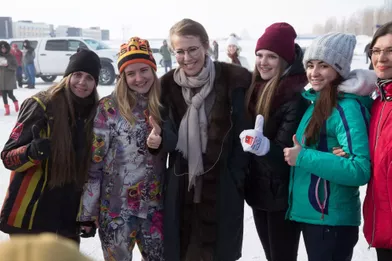 Déplacement le 3 mars 2018 à Samara et à Togliatti, Ksena Sobchak se rend à une course automobile sur glace.