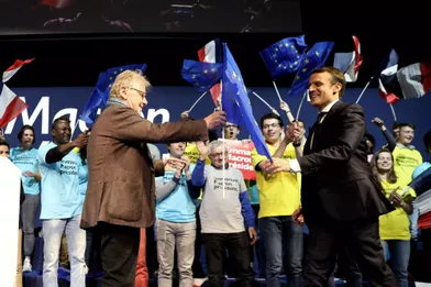  Daniel Cohn-Bendit et Emmanuel Macron, lors du meeting de Nantes.