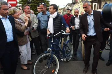 Balade à vélo au Touquet pour Emmanuel Macron.