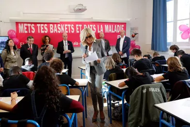 Brigitte Macron lit un texte de Leïla Slimani pour la dictée annuelle organisée par l'Association ELA.