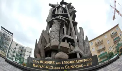 Génocide arménien: la loi de la colère