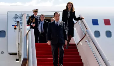 Hollande: premiers pas en Chine