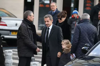 Nicolas Sarkozy aux côtés de son épouse Carla et de leur petite fille Giulia.