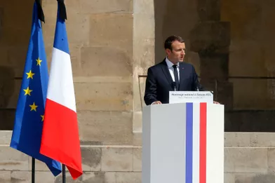 Discours d'Emmanuel Macron lors de l'hommage national à Simone Veil,aux Invalides.
