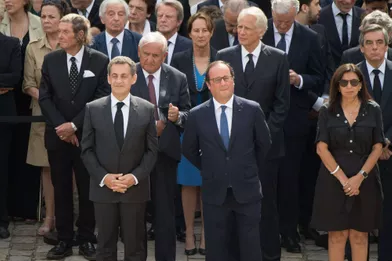 Nicolas Sarkozy, Jean-Pierre Raffarin, François Hollande, Anne Hidalgo et François Fillon aux Invalides lors de l'hommage national à Simone Veil.