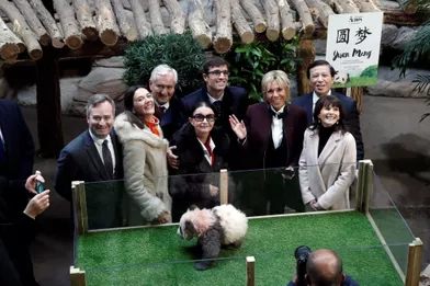 Brigitte Macron lundi au zoo de Beauval pour le baptême du bébé panda.
