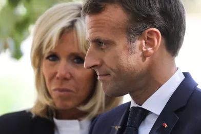 Emmanuel Macron et son épouse Brigitte