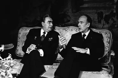 Rencontre entre Leonid Brejnev et Valéry Giscard d'Estaing.