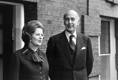 Margaret Thatcher et Valéry Giscard d'Estaing lors d'un sommet franco-britannique à Londres le 19 novembre 1979, Royaume-Uni.