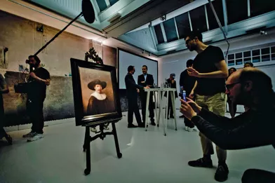 « Le prochain Rembrandt » : exposé à Amsterdam en 2016, ce tableau inédit a été créé par un ordinateur d’après l’analyse d’oeuvres du maître flamand.