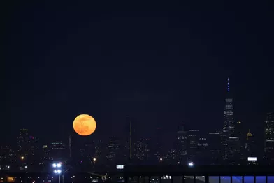 La pleine lune du 27 février 2021, à Manhattan.