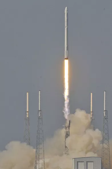 SpaceX réussit l’exploit